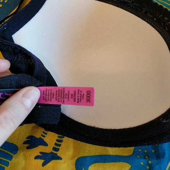 Betsey Johnson Zipper Stripe Bra EUC! - Picture 4 of 4